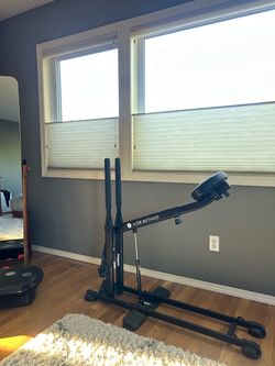 DB Method Squat Machine