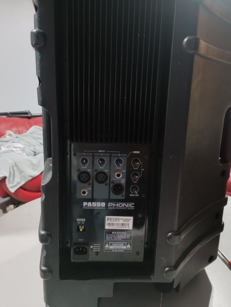 Phonic PA550 powered active speakers