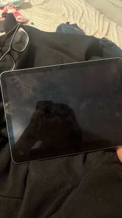 (WILLING TO NEGOTIATE) APPLE 11-INCH IPAD AIR WI-FI 128GB - SPACE GREY