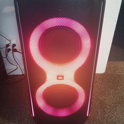 JBL Speaker 710