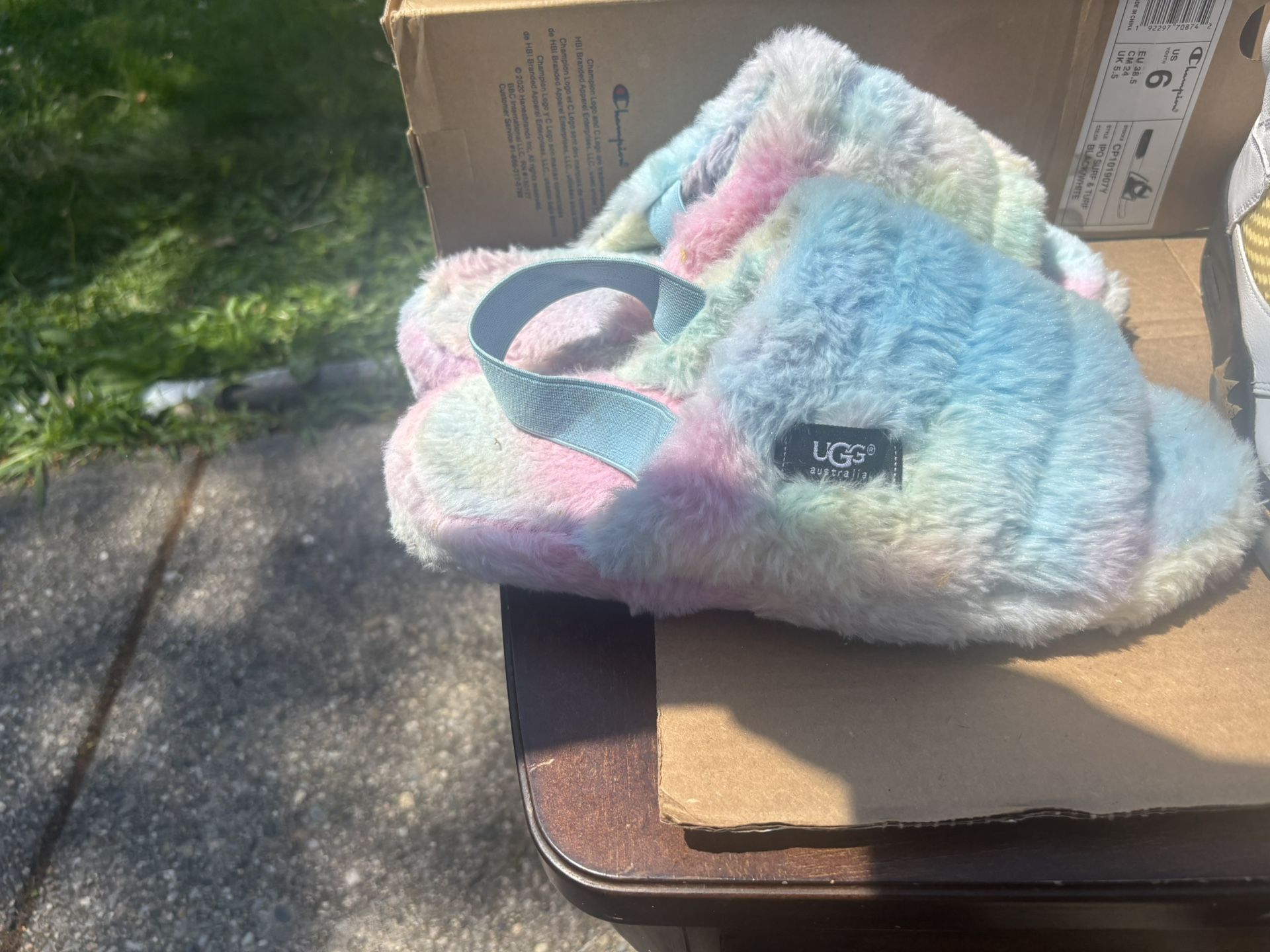 Ugg Slides