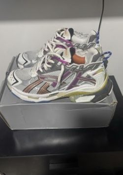 Balenciaga runner multi color size 11 (44)