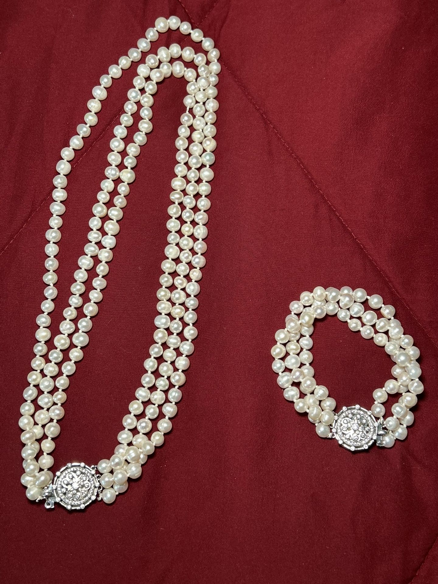 Pearl Necklace + Bracelet
