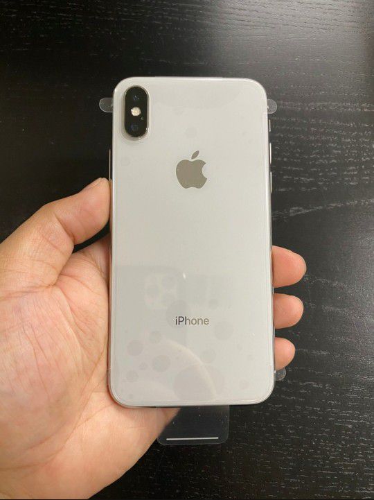 iPhone X 64GB Unlocked like new / still guarantee / It's a store Buy with Confidence 