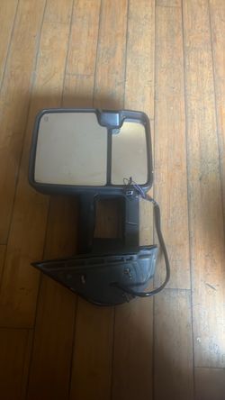 Mirror for gmc sierra 2007 .