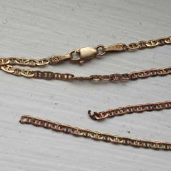 10kt Thin Broken Chain. 3.30 Grams.