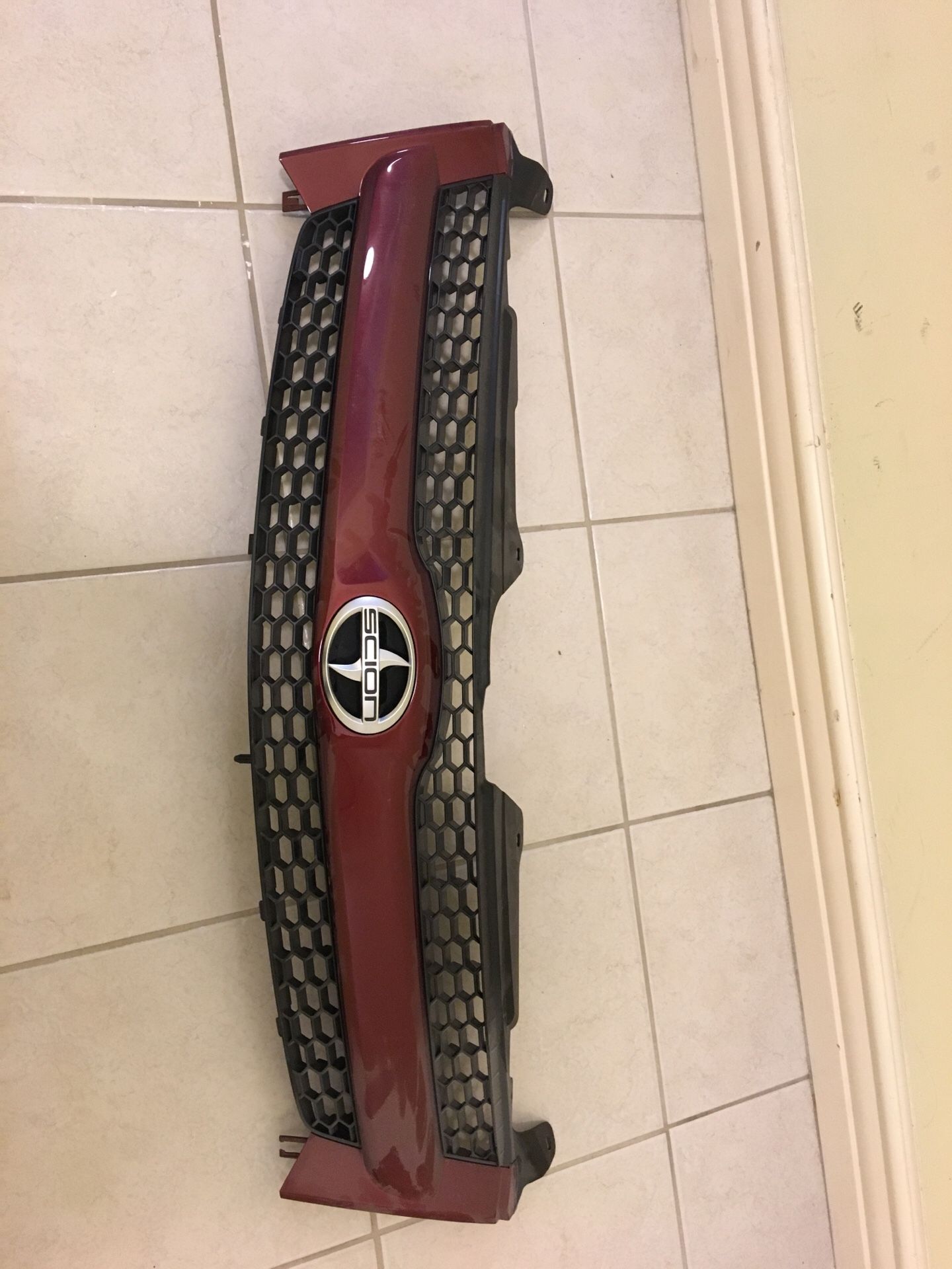 Bran new scion grill