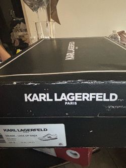 Se venden tenis