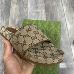 Gucci Slides 