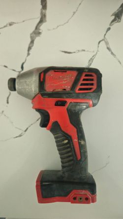 Milwaukee M18