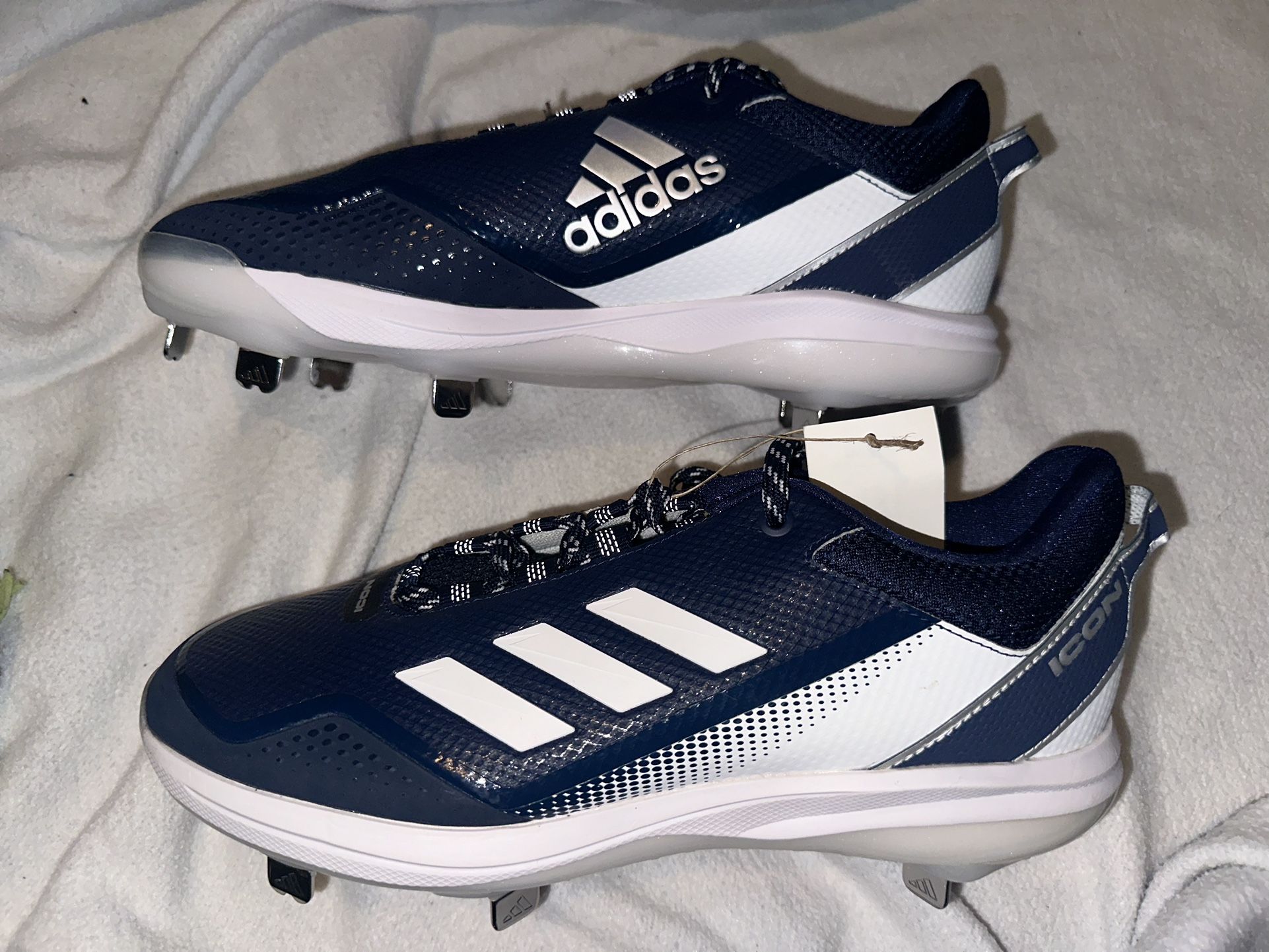 Icon 7 TPU Baseball Cleats