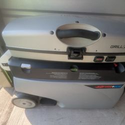 Portable Grill/Cooler