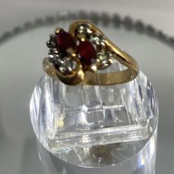 Vintage Statement Vermeil Gold Plated 14kt GE Red And Clear Rhinestone Ring Size 7