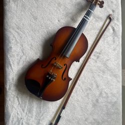 “Full Size Student Violin-Lark-Bow And Case Included
