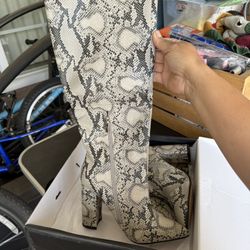 Women’s Boots 