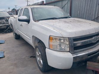 2010 Chevrolet Silverado 1500 For Parts