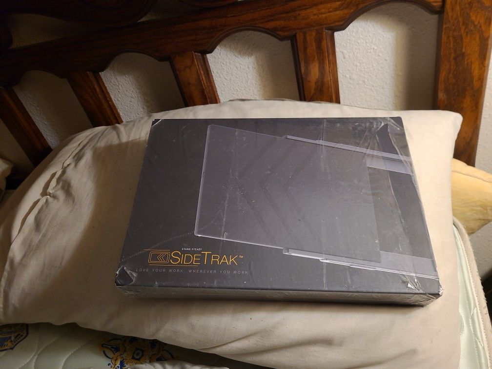Brand New 12.5" SideTrak portable Laptop Monitor