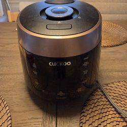 Cuckoo rice pressure cooker