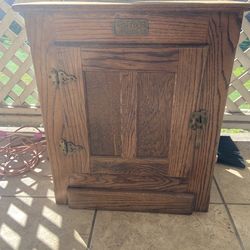 Nightstand Vintage