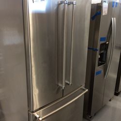 Kitchen Aid 22 Cu Ft 33” Wide Standard depth French Door Refrigerator With Interior Dispenser 