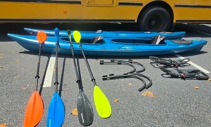 Necky Manitou II Tandem 2 man sea Kayaks with Paddles & Swiss Cargo Roof Racks & garage wall hanger