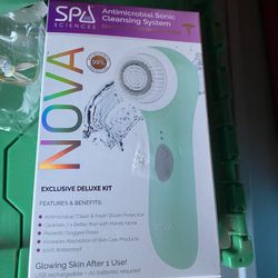 Face Scrubber New In Box