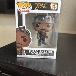 Tupac  Shakur vinyl figure  