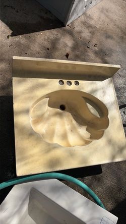 Seashell sink top - beige