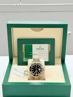 2017 Rolex 40mm Submariner 2 Tone Oyster Model 116613LN (W/Card)