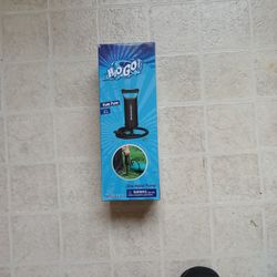 H20 Go Hand Pump Brand New 