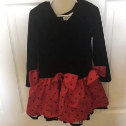 Girls Dresses Size 4/5t