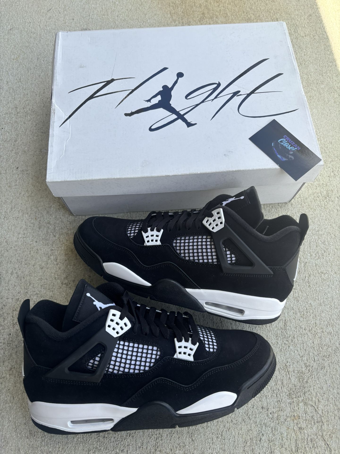 White Thunder Sz 12
