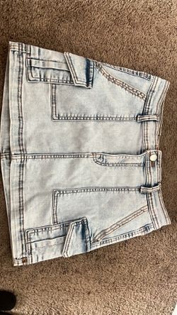 Lovegen cargo denim skirt size 3/27