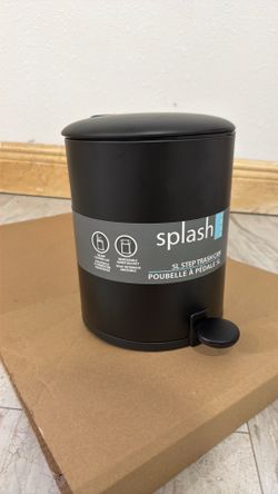 Step trash can 5L