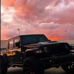 Jeep Gladiator Parts Only 