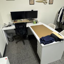 L Shaped Desk