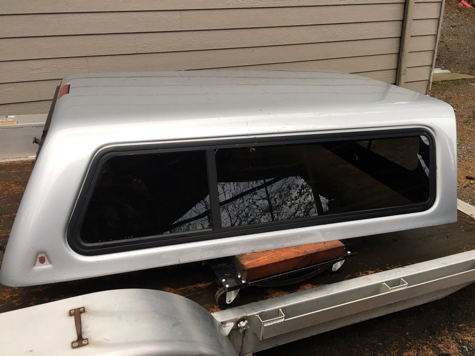 Century brand Canopy- fits 2007 Toyota Tacoma Long bed