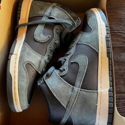 Nike Dunks 