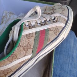 Shoes Gucci