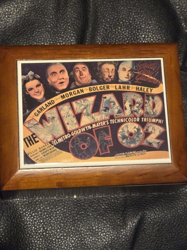 Wizard Of OZ Jewlery Music Box