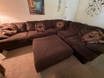 Beautiful couch with ottoman - Need gone asap