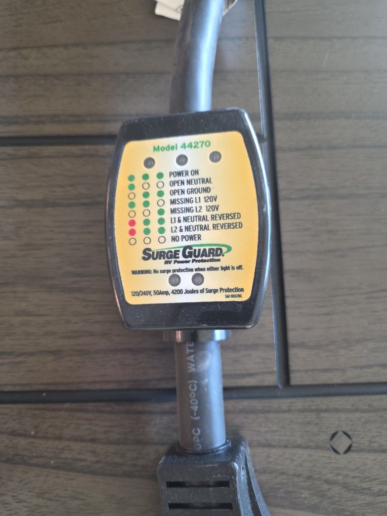 SafeGuard Rv Surge Protector Model 44270