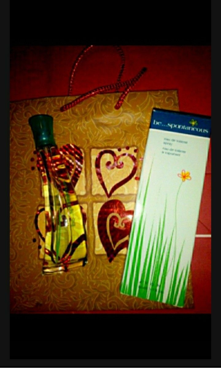 Purfume "b spontaneous"