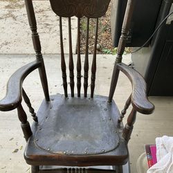 Antique Child’s Rocker 