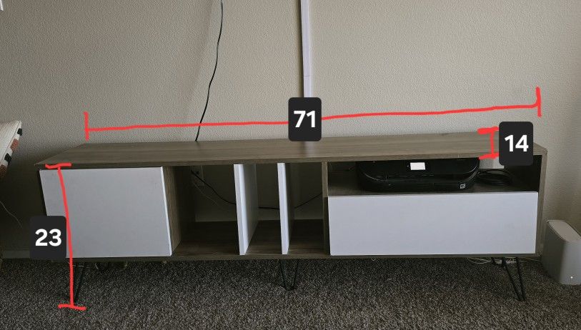 MCM TV/ Media Console