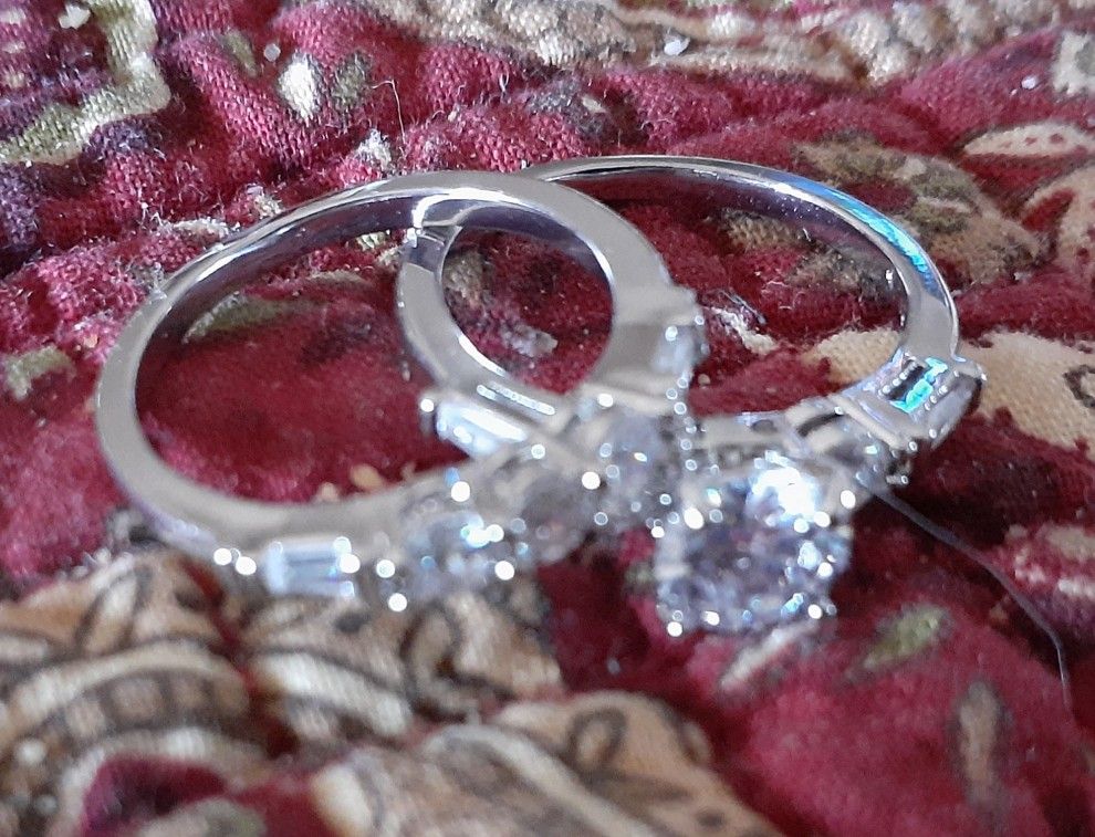 925 Silver Engagement Ring Size 6