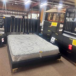 Huge Price Drop on Bedroom Sets! Flexible Financing & Delivery Options Available!