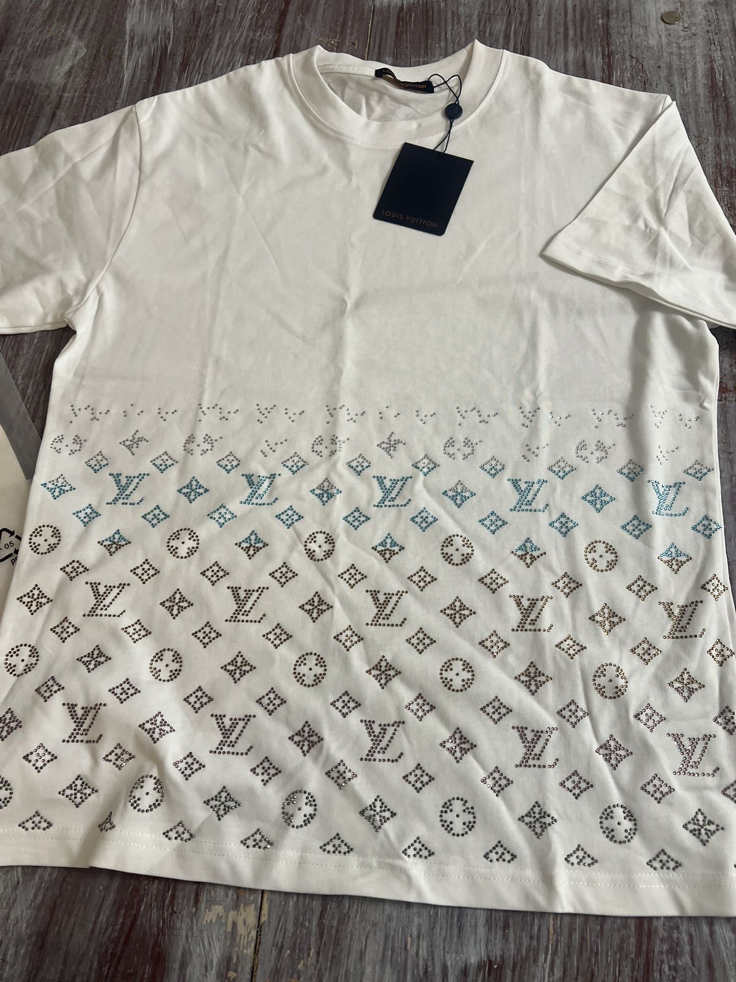 Men’s Tshirts Sz M