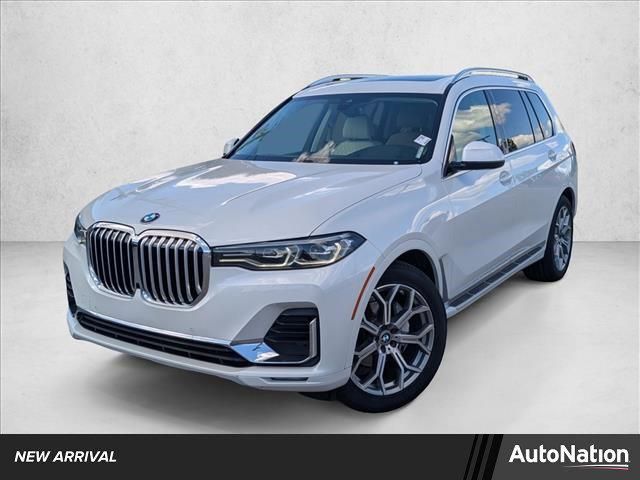 2021 BMW X7
