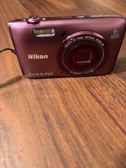 Nikon s5300